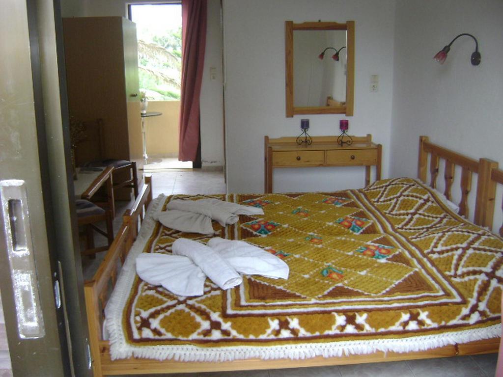 كاندية Adonis Beach Hotel المظهر الخارجي الصورة